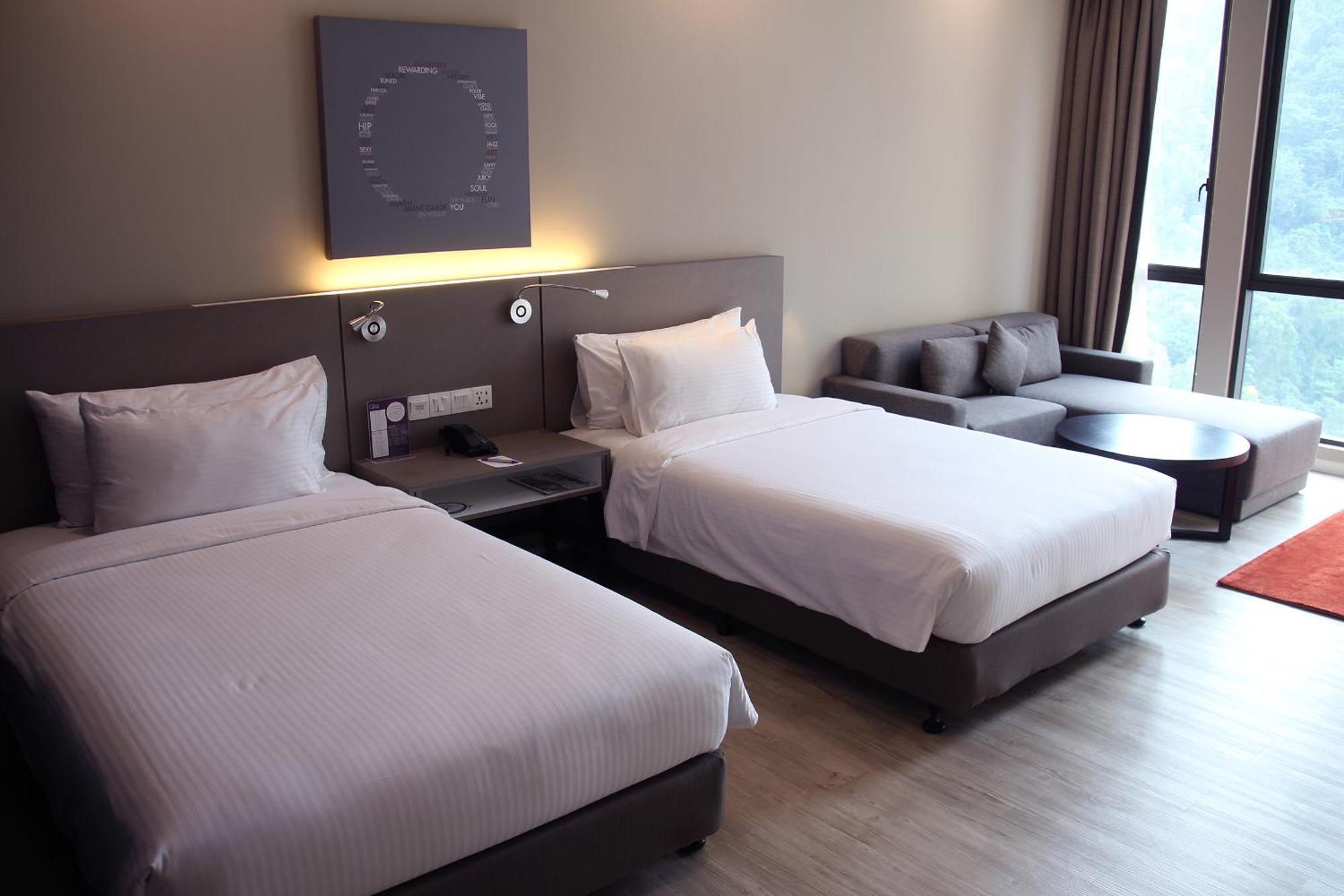Qliq Damansara Hotel Petaling Jaya Room photo