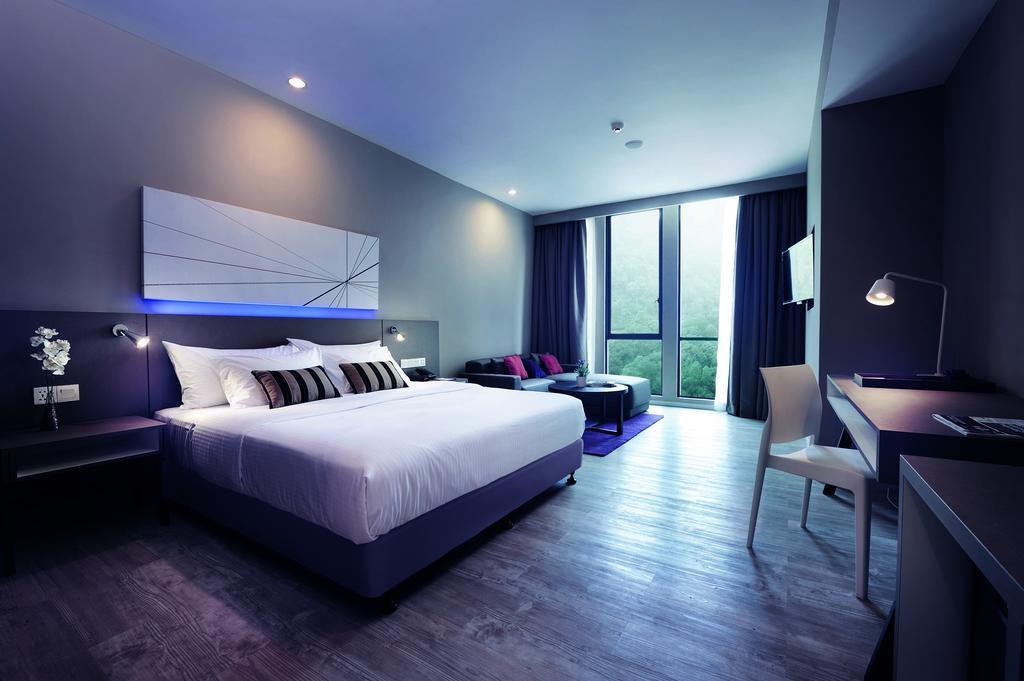 Qliq Damansara Hotel Petaling Jaya Exterior photo